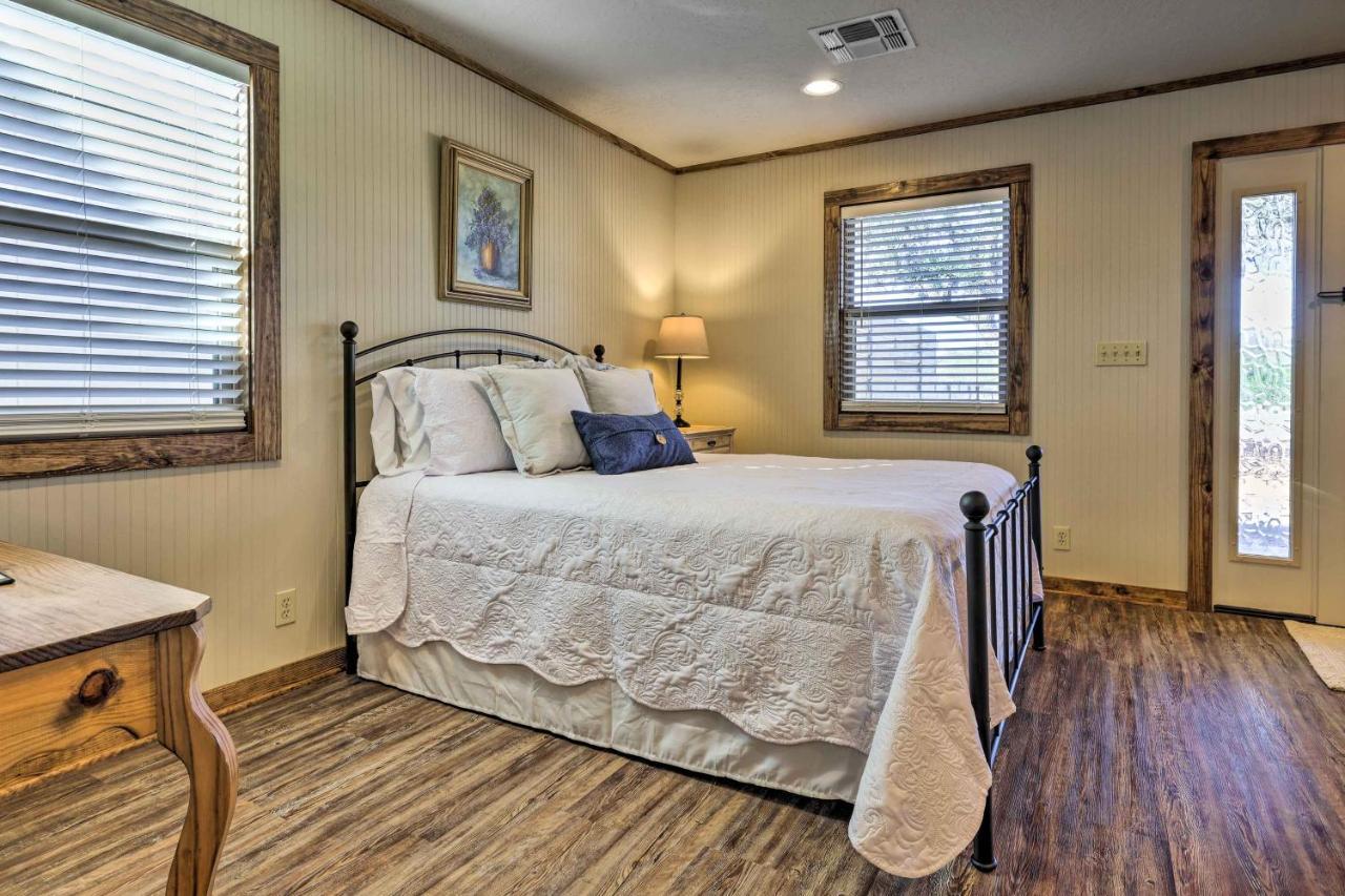 Cozy Fredericksburg Studio Near Wineries! Luaran gambar