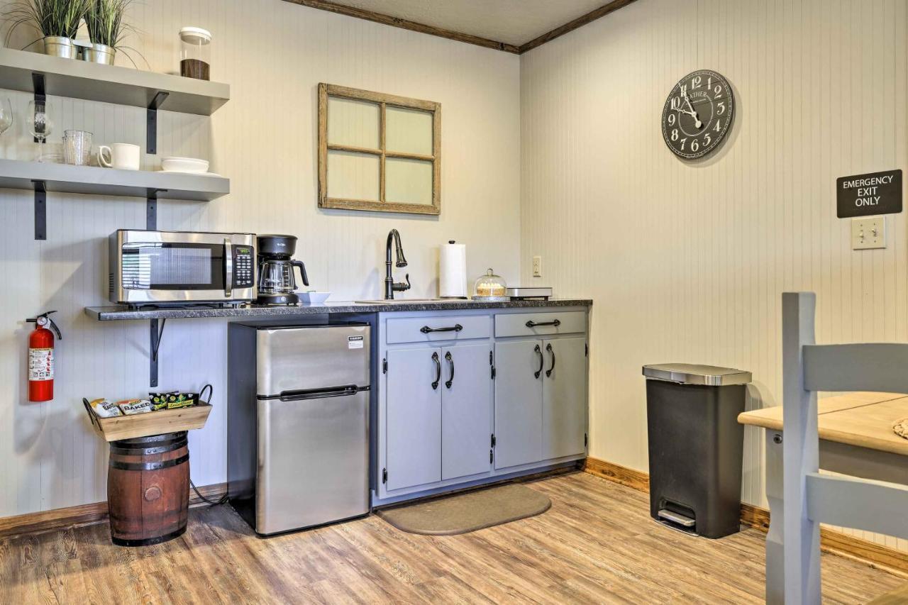 Cozy Fredericksburg Studio Near Wineries! Luaran gambar